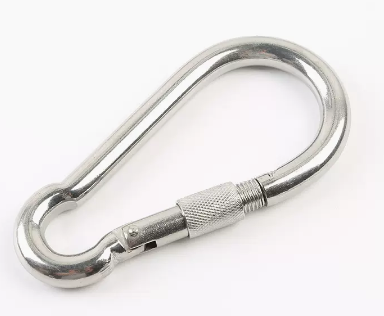 生銹和裂紋,哪個對安全鉤的影響比較大